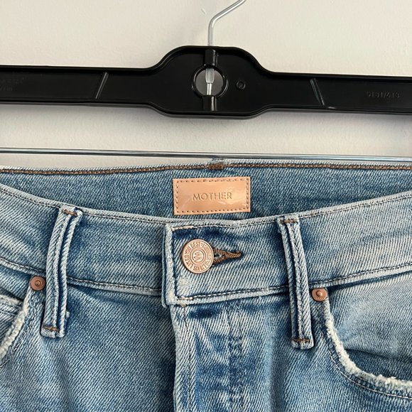 MOTHER The Stunner Ankle Fray in California Cruiser Light Wash Raw Hem Jeans - Picture 5 of 7